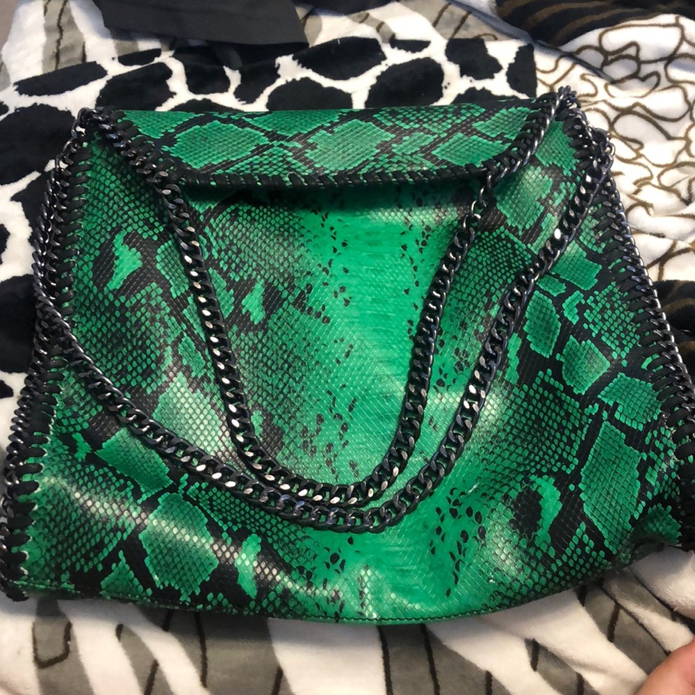 Snake skin green shoulder-bag